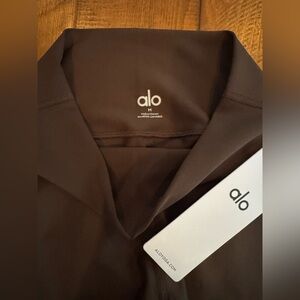ALO Yoga Airlift Espresso Leggings. Never worn, new with tags